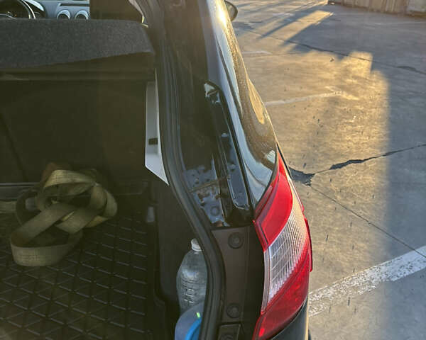 Черный Ниссан Кашкай, объемом двигателя 1.46 л и пробегом 261 тыс. км за 10700 $, фото 1 на Automoto.ua