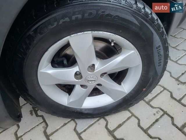 Чорний Ніссан Кашкай, об'ємом двигуна 1.5 л та пробігом 213 тис. км за 10400 $, фото 63 на Automoto.ua