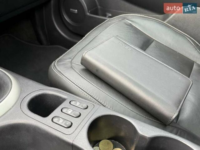 Черный Ниссан Кашкай, объемом двигателя 1.5 л и пробегом 207 тыс. км за 10850 $, фото 24 на Automoto.ua