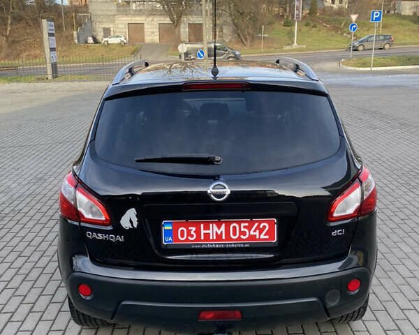 Черный Ниссан Кашкай, объемом двигателя 2 л и пробегом 244 тыс. км за 11900 $, фото 3 на Automoto.ua