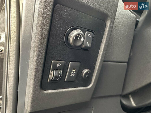 Чорний Ніссан Кашкай, об'ємом двигуна 1.6 л та пробігом 211 тис. км за 10300 $, фото 37 на Automoto.ua