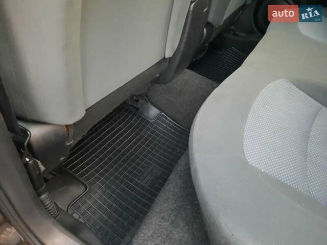 Черный Ниссан Кашкай, объемом двигателя 1.6 л и пробегом 211 тыс. км за 10800 $, фото 31 на Automoto.ua