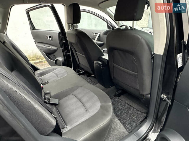 Черный Ниссан Кашкай, объемом двигателя 1.5 л и пробегом 220 тыс. км за 11499 $, фото 49 на Automoto.ua