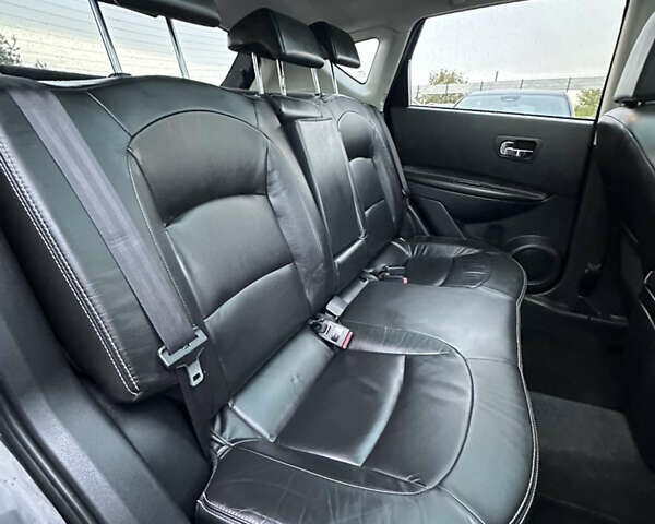 Черный Ниссан Кашкай, объемом двигателя 1.5 л и пробегом 250 тыс. км за 10900 $, фото 33 на Automoto.ua
