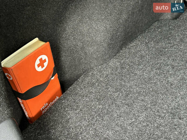 Чорний Ніссан Кашкай, об'ємом двигуна 1.6 л та пробігом 239 тис. км за 9590 $, фото 20 на Automoto.ua