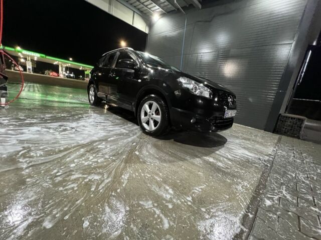 Черный Ниссан Кашкай, объемом двигателя 2 л и пробегом 237 тыс. км за 11500 $, фото 7 на Automoto.ua