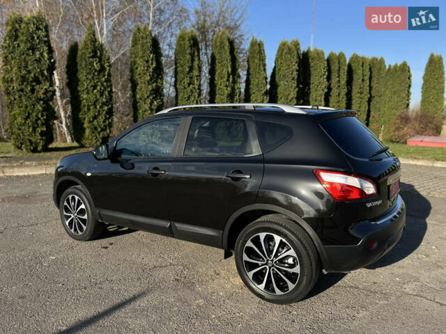 Черный Ниссан Кашкай, объемом двигателя 1.5 л и пробегом 113 тыс. км за 11990 $, фото 3 на Automoto.ua