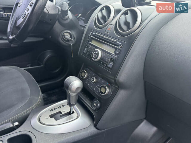 Ниссан Кашкай 2011 в Киеве на Automoto.ua Черный Ниссан Кашкай, объемом двигателя 2 л и пробегом 163 тыс. км за 9800 $, фото 15 на Automoto.ua