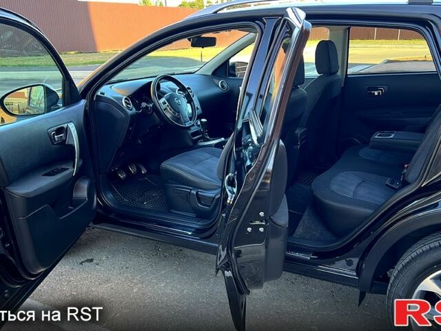 Черный Ниссан Кашкай, объемом двигателя 1.5 л и пробегом 226 тыс. км за 11300 $, фото 4 на Automoto.ua