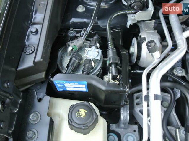 Черный Ниссан Кашкай, объемом двигателя 2 л и пробегом 220 тыс. км за 13500 $, фото 52 на Automoto.ua