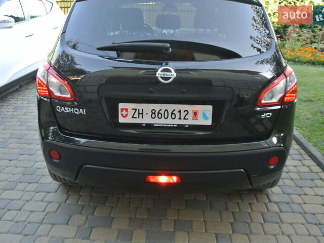 Черный Ниссан Кашкай, объемом двигателя 2 л и пробегом 220 тыс. км за 13500 $, фото 61 на Automoto.ua
