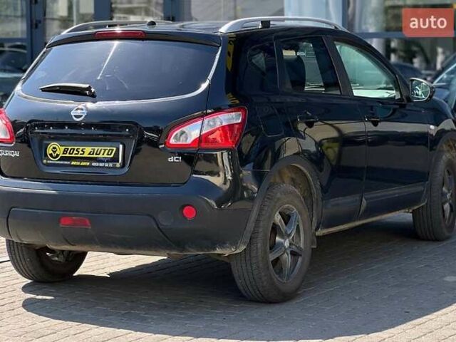 Черный Ниссан Кашкай, объемом двигателя 2 л и пробегом 236 тыс. км за 9600 $, фото 5 на Automoto.ua