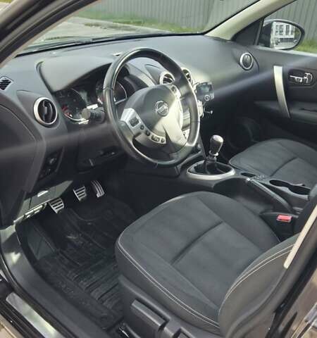 Черный Ниссан Кашкай, объемом двигателя 1.5 л и пробегом 195 тыс. км за 10800 $, фото 23 на Automoto.ua