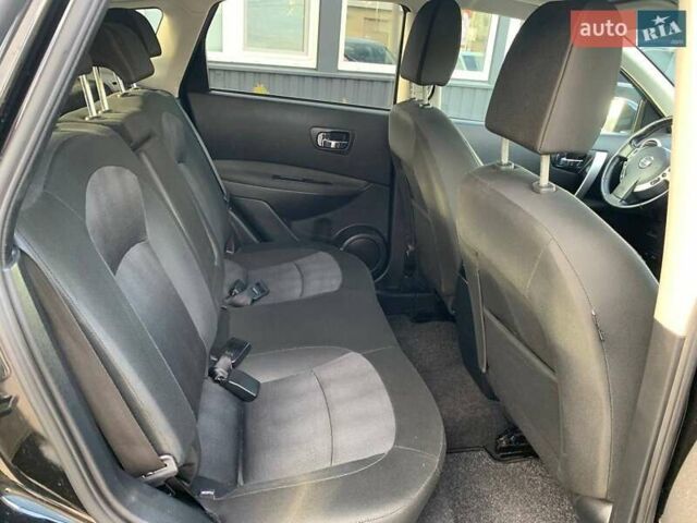 Черный Ниссан Кашкай, объемом двигателя 1.5 л и пробегом 233 тыс. км за 10699 $, фото 15 на Automoto.ua