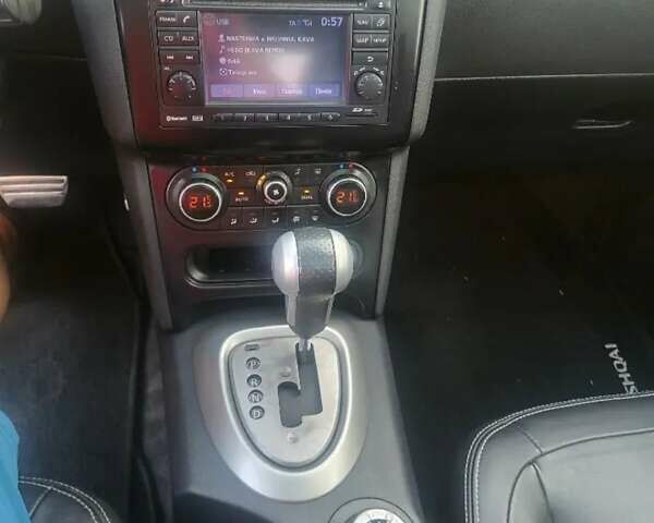 Черный Ниссан Кашкай, объемом двигателя 2 л и пробегом 184 тыс. км за 13250 $, фото 15 на Automoto.ua