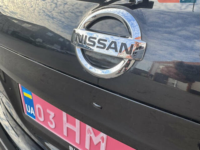 Черный Ниссан Кашкай, объемом двигателя 1.6 л и пробегом 216 тыс. км за 10999 $, фото 13 на Automoto.ua