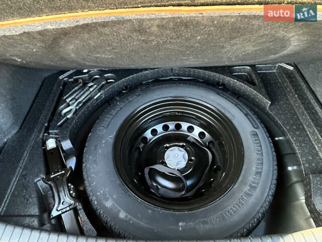 Черный Ниссан Кашкай, объемом двигателя 1.5 л и пробегом 113 тыс. км за 11990 $, фото 14 на Automoto.ua