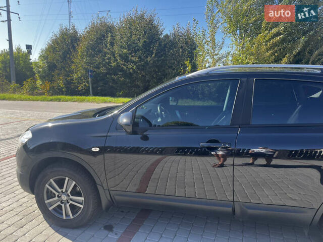Черный Ниссан Кашкай, объемом двигателя 2 л и пробегом 185 тыс. км за 11600 $, фото 9 на Automoto.ua