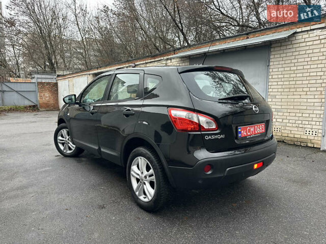 Черный Ниссан Кашкай, объемом двигателя 1.5 л и пробегом 220 тыс. км за 11499 $, фото 22 на Automoto.ua