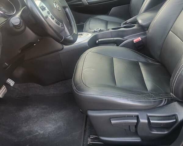 Черный Ниссан Кашкай, объемом двигателя 2 л и пробегом 184 тыс. км за 13250 $, фото 16 на Automoto.ua