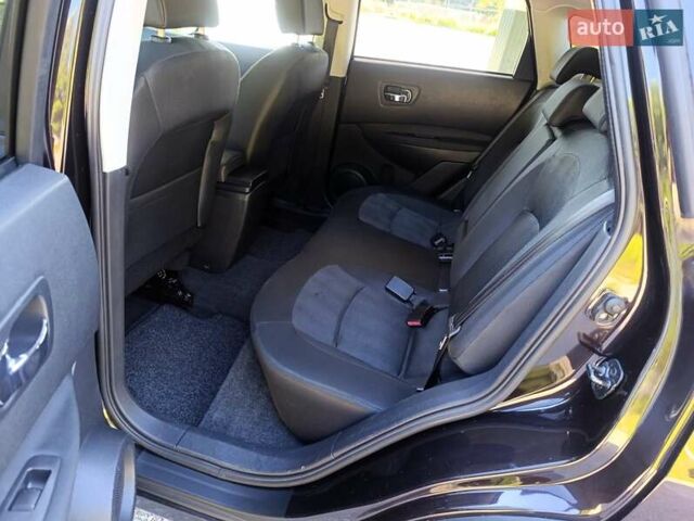 Чорний Ніссан Кашкай, об'ємом двигуна 1.6 л та пробігом 245 тис. км за 11200 $, фото 19 на Automoto.ua