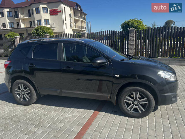 Черный Ниссан Кашкай, объемом двигателя 2 л и пробегом 185 тыс. км за 11600 $, фото 2 на Automoto.ua