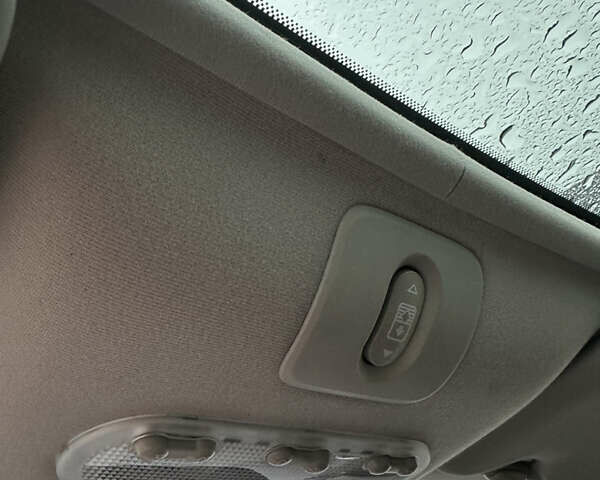 Чорний Ніссан Кашкай, об'ємом двигуна 2 л та пробігом 244 тис. км за 11500 $, фото 30 на Automoto.ua