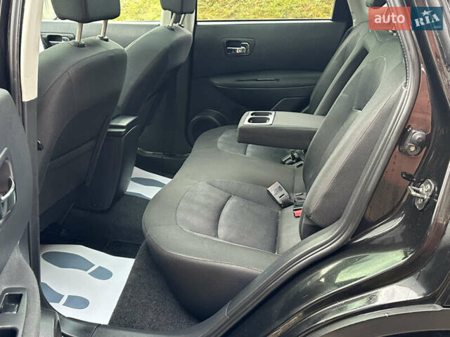 Чорний Ніссан Кашкай, об'ємом двигуна 1.6 л та пробігом 239 тис. км за 9590 $, фото 15 на Automoto.ua