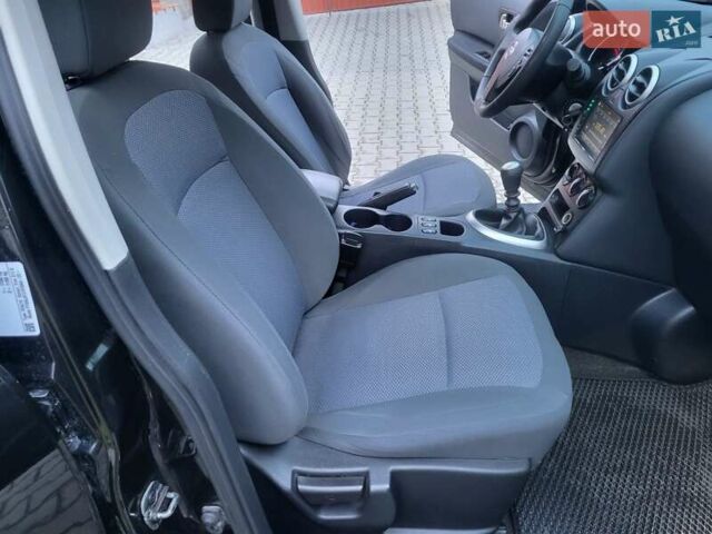 Чорний Ніссан Кашкай, об'ємом двигуна 1.5 л та пробігом 213 тис. км за 10400 $, фото 101 на Automoto.ua