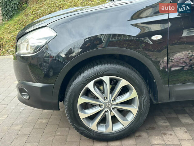 Чорний Ніссан Кашкай, об'ємом двигуна 1.6 л та пробігом 239 тис. км за 9590 $, фото 27 на Automoto.ua