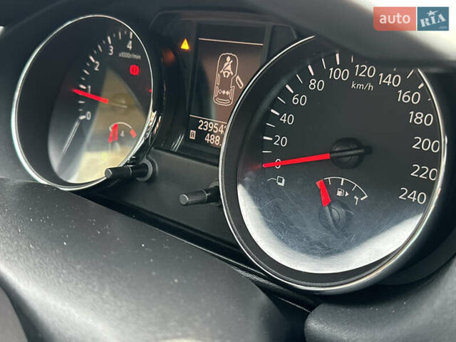 Чорний Ніссан Кашкай, об'ємом двигуна 1.6 л та пробігом 239 тис. км за 9590 $, фото 26 на Automoto.ua