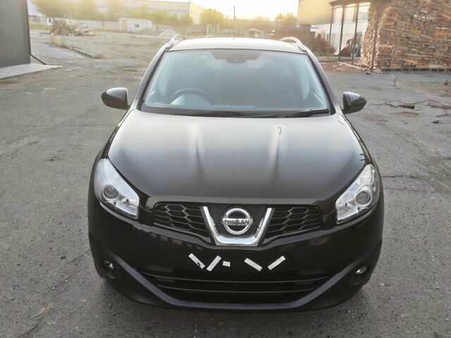 Чорний Ніссан Кашкай, об'ємом двигуна 0 л та пробігом 234 тис. км за 3500 $, фото 1 на Automoto.ua