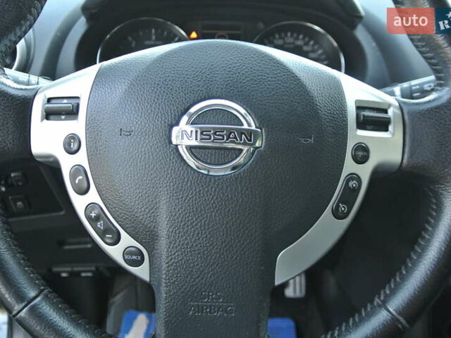 Черный Ниссан Кашкай, объемом двигателя 2 л и пробегом 220 тыс. км за 13500 $, фото 42 на Automoto.ua