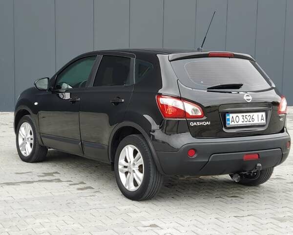 Чорний Ніссан Кашкай, об'ємом двигуна 2 л та пробігом 215 тис. км за 11599 $, фото 7 на Automoto.ua