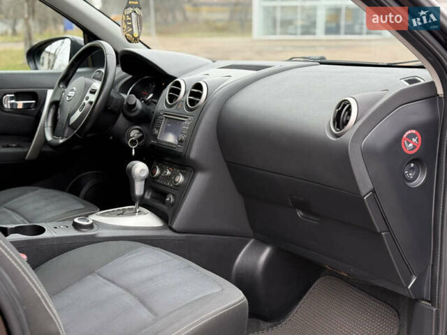 Чорний Ніссан Кашкай, об'ємом двигуна 2 л та пробігом 281 тис. км за 11499 $, фото 37 на Automoto.ua