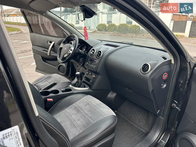 Чорний Ніссан Кашкай, об'ємом двигуна 1.6 л та пробігом 211 тис. км за 10300 $, фото 52 на Automoto.ua