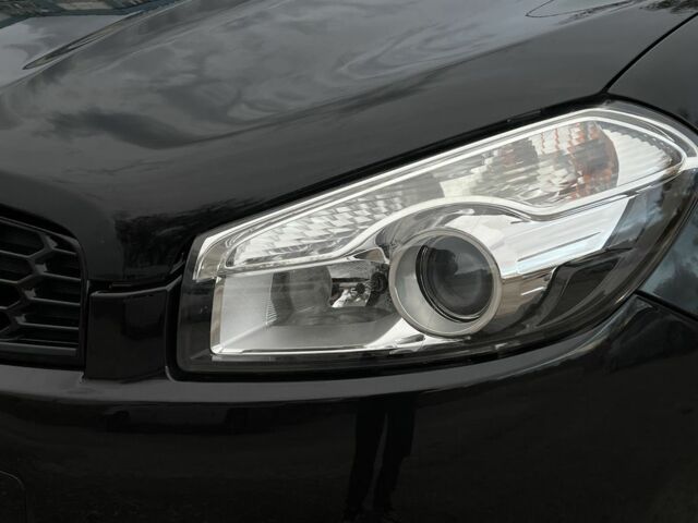 Ниссан Кашкай 2011 в Каменское - Днепродзержинск на Automoto.ua Черный Ниссан Кашкай, объемом двигателя 1.6 л и пробегом 170 тыс. км за 10750 $, фото 4 на Automoto.ua