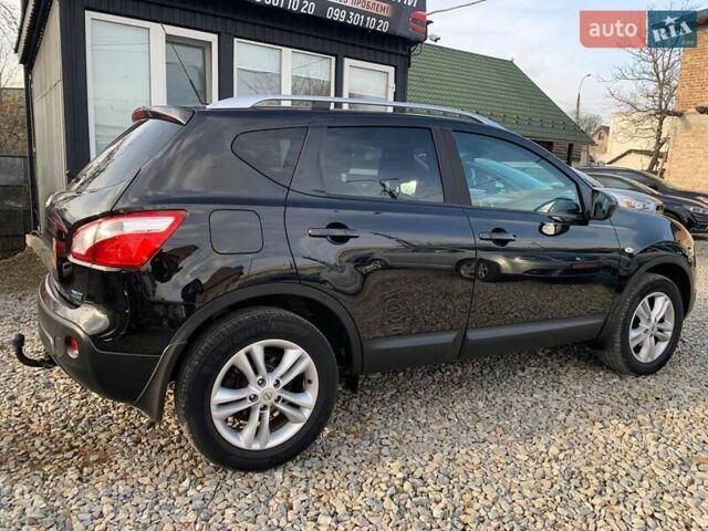 Черный Ниссан Кашкай, объемом двигателя 1.5 л и пробегом 233 тыс. км за 10699 $, фото 3 на Automoto.ua