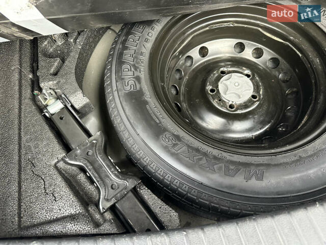 Чорний Ніссан Кашкай, об'ємом двигуна 1.6 л та пробігом 211 тис. км за 10300 $, фото 47 на Automoto.ua