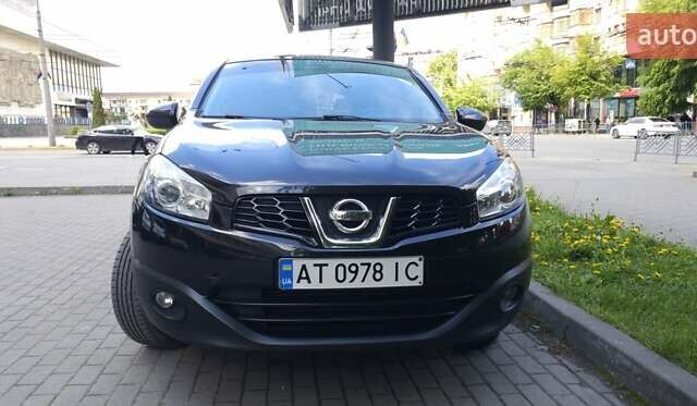 Чорний Ніссан Кашкай, об'ємом двигуна 1.5 л та пробігом 240 тис. км за 9350 $, фото 3 на Automoto.ua