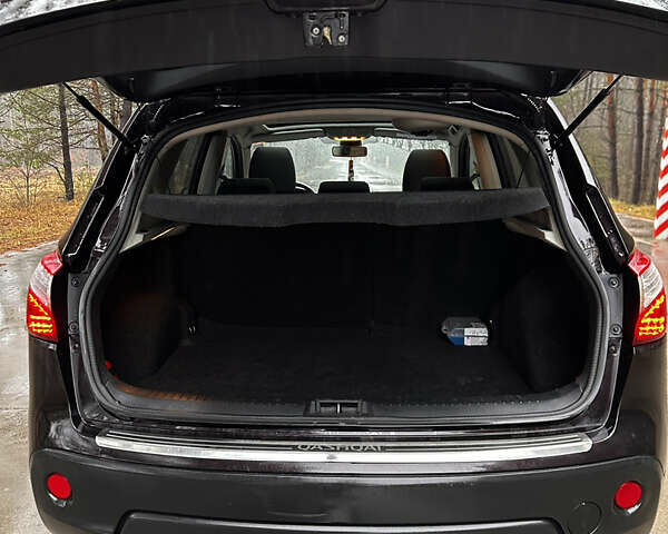 Черный Ниссан Кашкай, объемом двигателя 2 л и пробегом 225 тыс. км за 11350 $, фото 30 на Automoto.ua