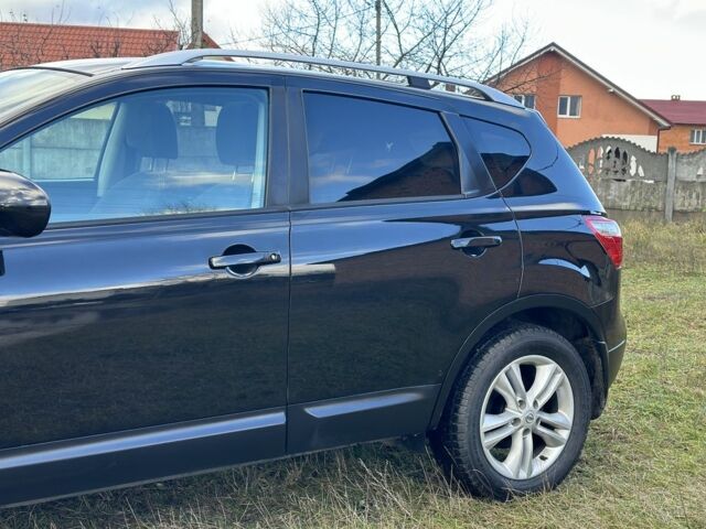 Черный Ниссан Кашкай, объемом двигателя 1.5 л и пробегом 241 тыс. км за 10500 $, фото 3 на Automoto.ua