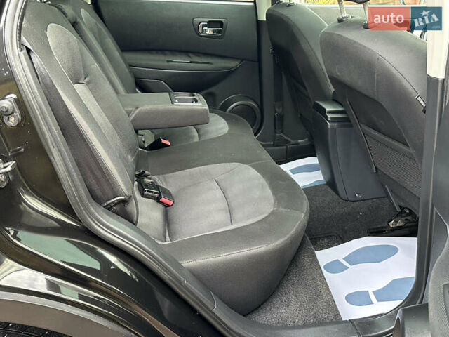 Чорний Ніссан Кашкай, об'ємом двигуна 1.6 л та пробігом 239 тис. км за 9590 $, фото 22 на Automoto.ua