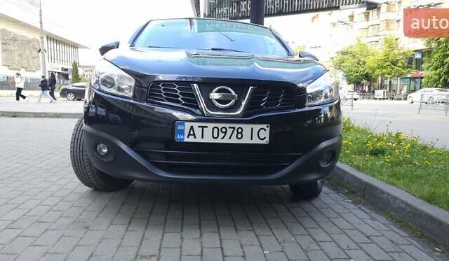 Чорний Ніссан Кашкай, об'ємом двигуна 1.5 л та пробігом 240 тис. км за 9350 $, фото 4 на Automoto.ua