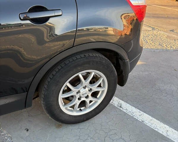 Черный Ниссан Кашкай, объемом двигателя 1.46 л и пробегом 261 тыс. км за 10700 $, фото 53 на Automoto.ua