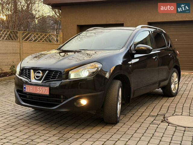 Черный Ниссан Кашкай, объемом двигателя 1.5 л и пробегом 239 тыс. км за 10100 $, фото 1 на Automoto.ua