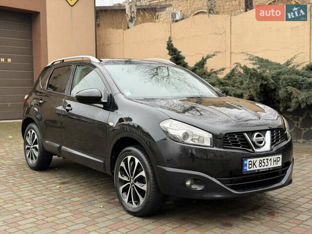 Черный Ниссан Кашкай, объемом двигателя 1.46 л и пробегом 280 тыс. км за 9400 $, фото 16 на Automoto.ua