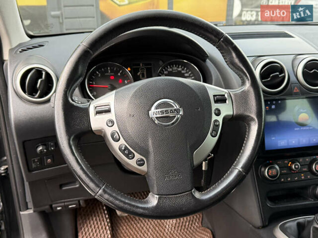 Черный Ниссан Кашкай, объемом двигателя 2 л и пробегом 174 тыс. км за 10999 $, фото 45 на Automoto.ua