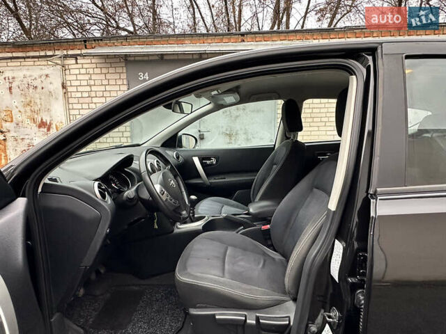 Черный Ниссан Кашкай, объемом двигателя 1.5 л и пробегом 220 тыс. км за 11499 $, фото 38 на Automoto.ua