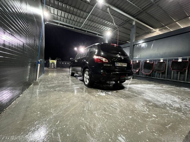 Черный Ниссан Кашкай, объемом двигателя 2 л и пробегом 237 тыс. км за 11500 $, фото 6 на Automoto.ua